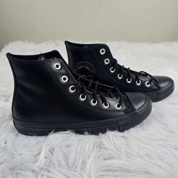 Converse CTAS All Black Smooth Leather Women's Size 7 High Top Sneakers Eclipse - Picture 2 of 9
